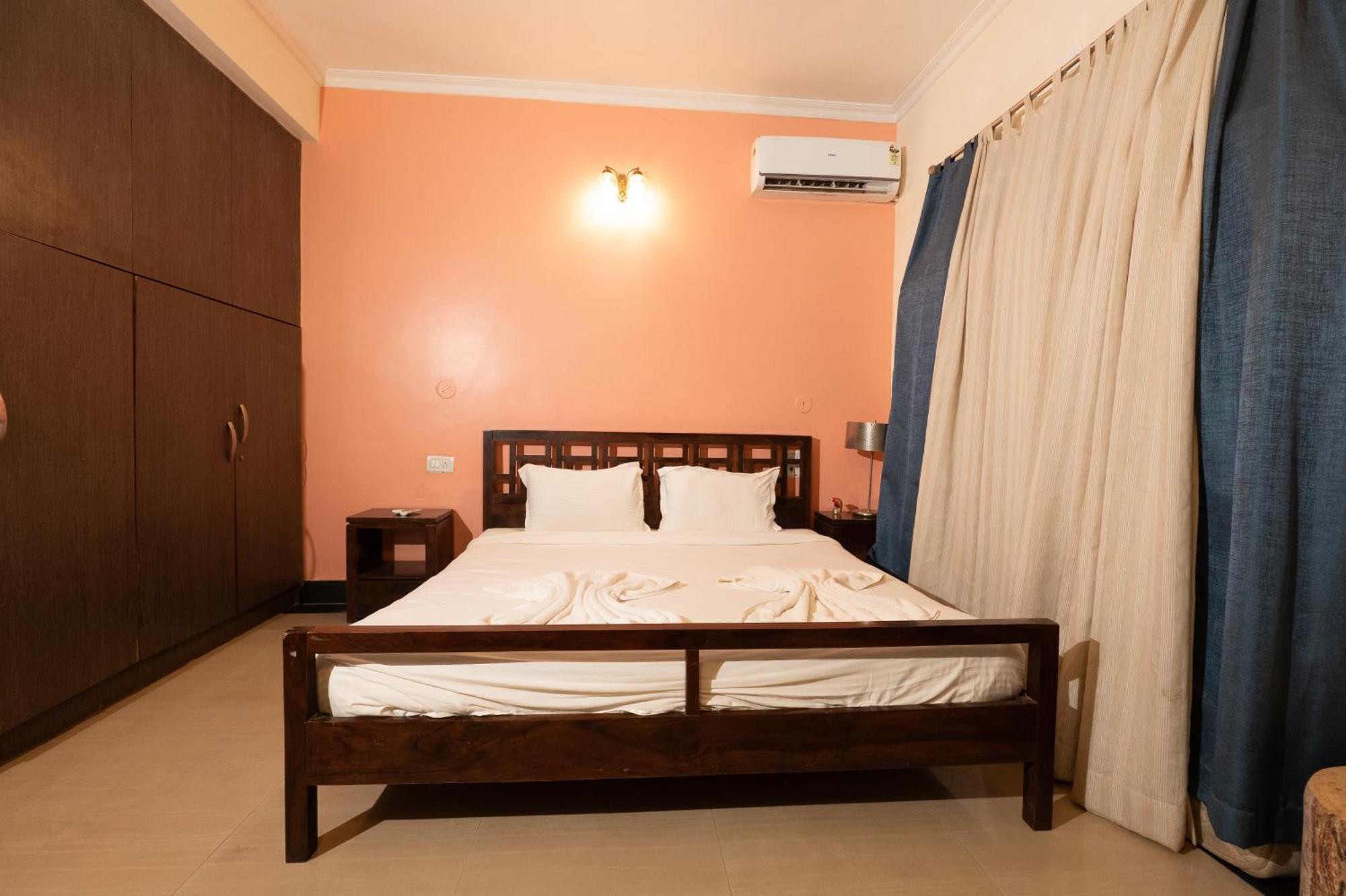 Villa M - Lagoon 4 Calangute 3Bhk Pool Facing, Breakfast Included Old Goa Exterior foto
